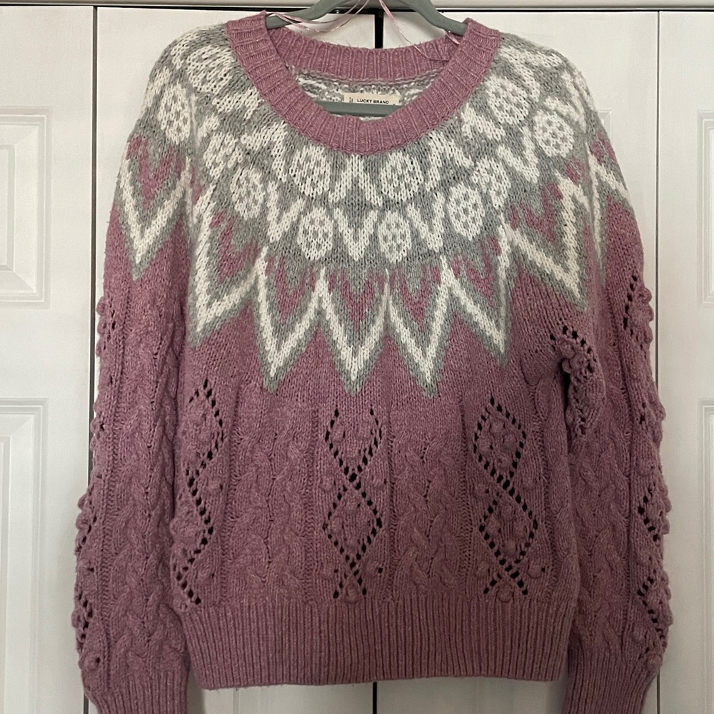 Lucky Brand Mauve and White Patterned Sweater
